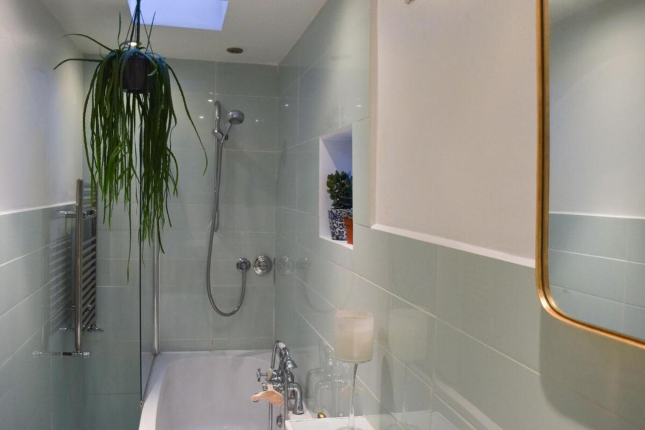 Stylish And Spacious With Terrace Apartamento Londres